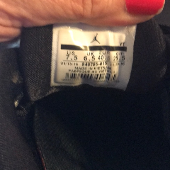 Nike Men’s 7.5 Michael Jordan Ex Condition Shoes - Picture 2 of 7